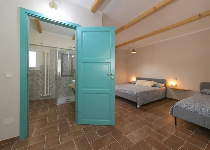 Al Posto Giusto -appartamento Gioia Фермерский дом Риоторто