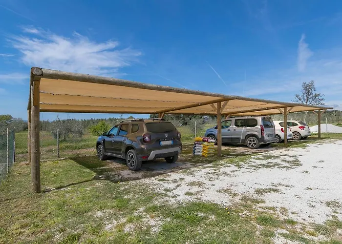 Al Posto Giusto -appartamento Gioia Фермерский дом *